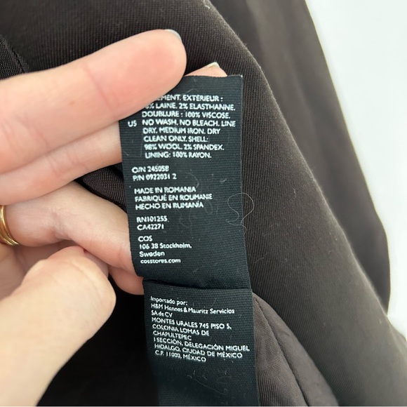 COS wool collarless belted blazer - Picture 9 of 10